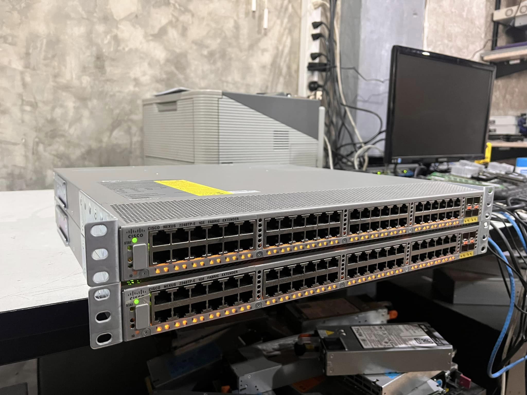 Cisco Nexus 2000 series N2K C2248TP 1GE มือสองพร้อมใช้งาน