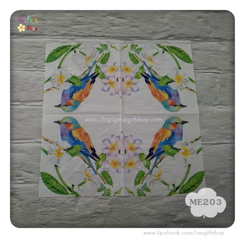 กระดาษแนปกิ้น ลายนกกับดอกลีลาวดี, ลายSrilanka, ลายนกเกาะดอกไม้, ลายนกสีฟ้าสีส้มสีน้ำเงิน, ลายนก, ลายดอกไม้สีขาว, พื้นหลังสีขาว