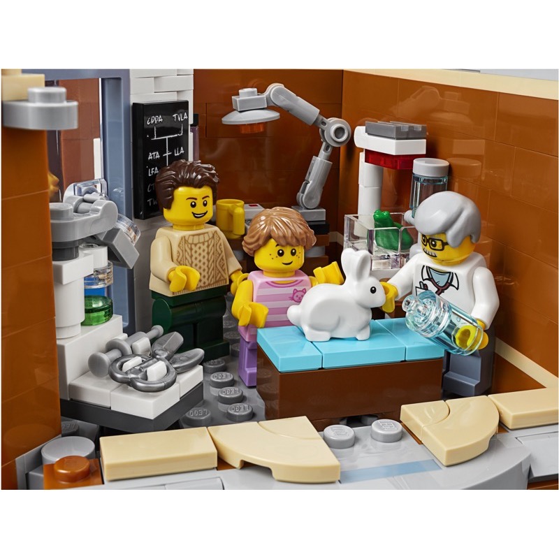 LEGO Exclusives 10264 Corner Garage