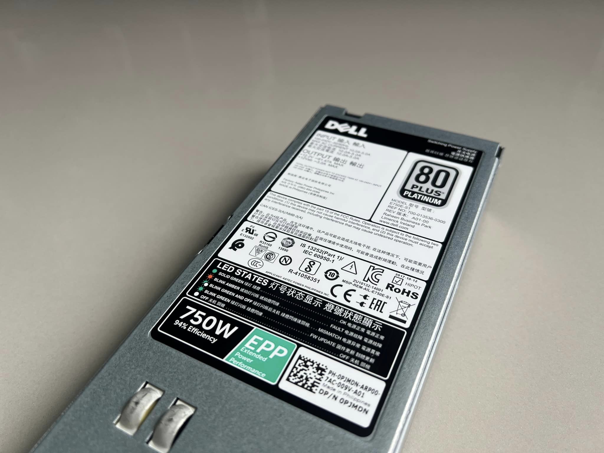 power dell 750W สำหรับ dell R730 R730XD R630 T430 T630 มือสองพร้อมใช้งาน