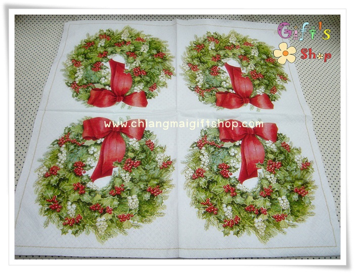 กระดาษแนปกิ้นยุโรป, ลายพวงมิสเซิลโท, ลายลูกฮอลลี่สีแดง, ลายลูกฮอลลี่, ลายโบว์สีแดง, พื้นหลังสีขาว