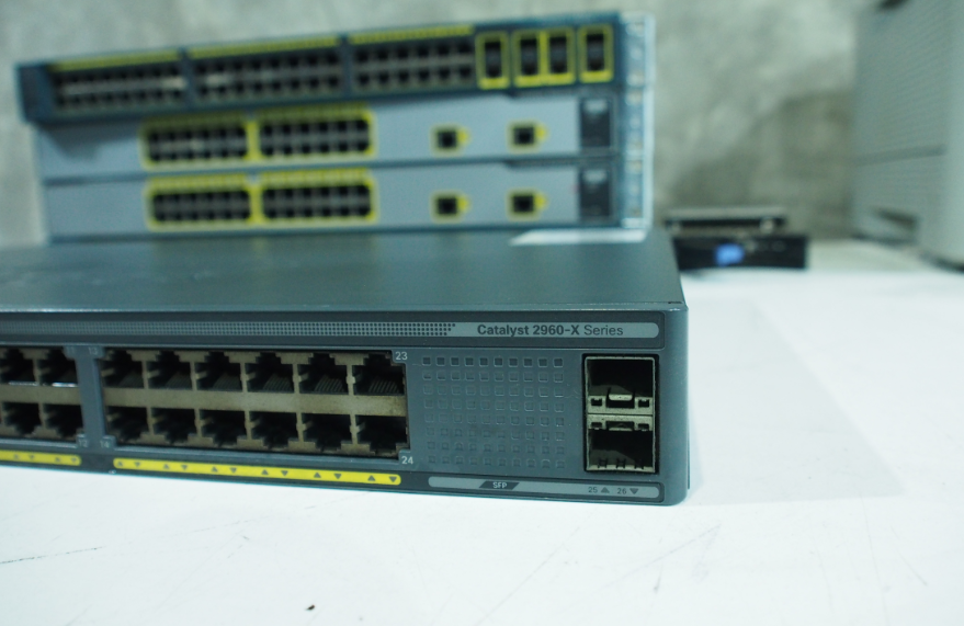 Cisco 2960X 24port gig มือ 2 พร้อมใช้งาน