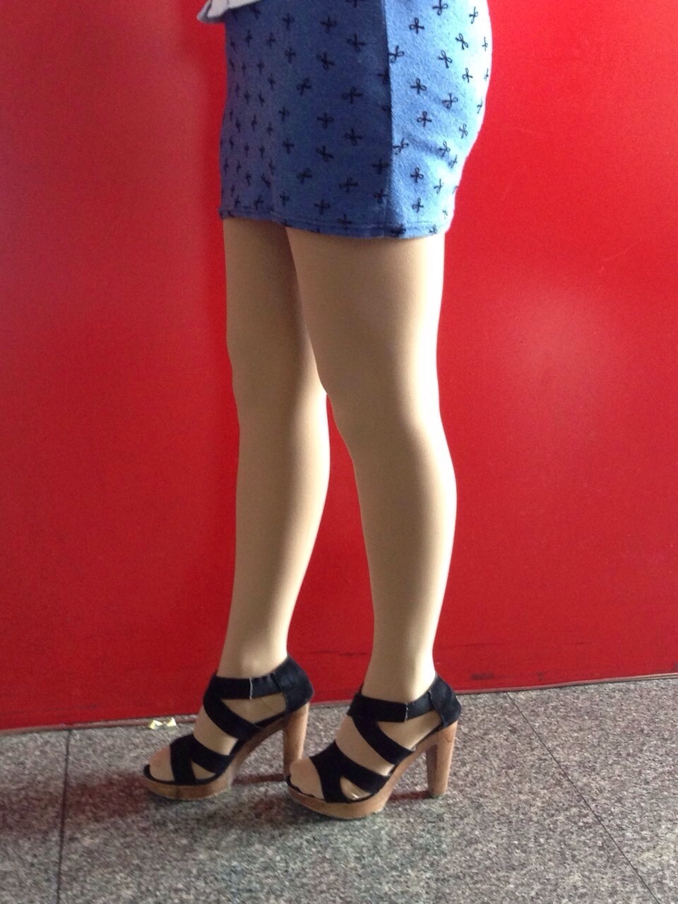 ถุงน่องรัดเส้นเลือดขอดแบบเต็มตัว สีเนื้อ L-regular คนใส่สูงไม่เกิน160cm.แรงรัด15-20mmHg เนื้อ