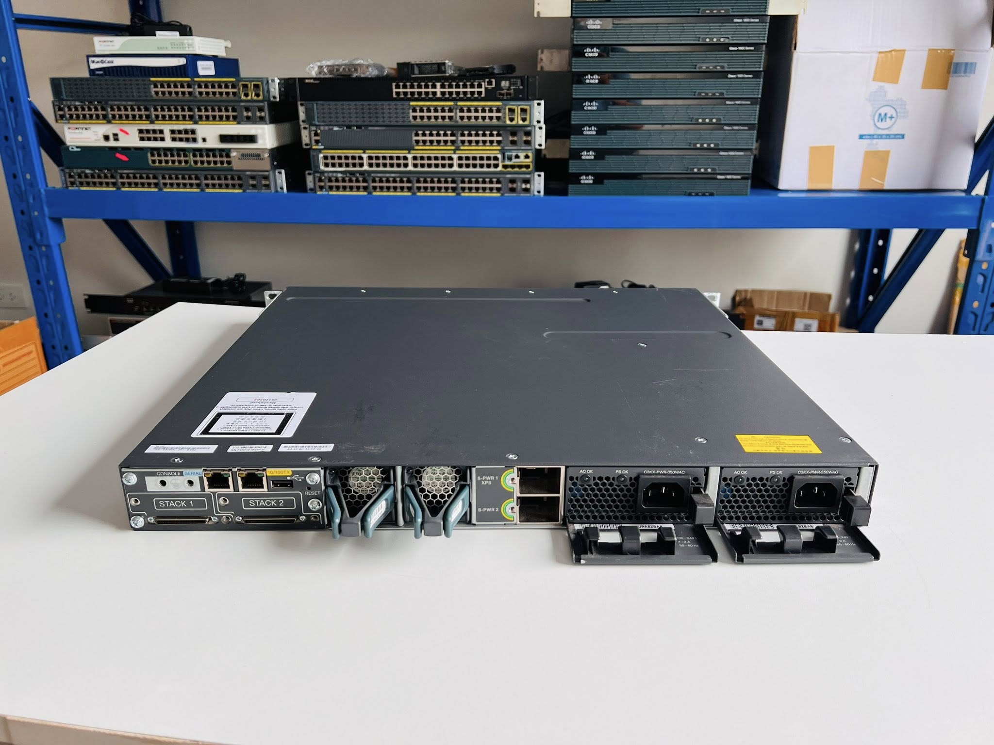 Switch cisco 3750x Gigabit 24 port layer3 สวิทซิสโก้มือสองพร้อมใช้งาน