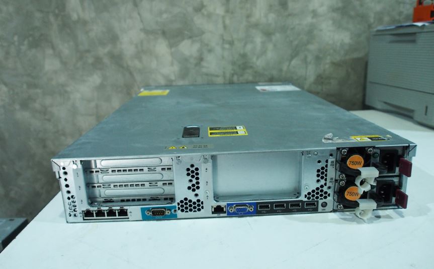 hp dl380p g8 2cpu มือ 2 พร้อมใช้งาน