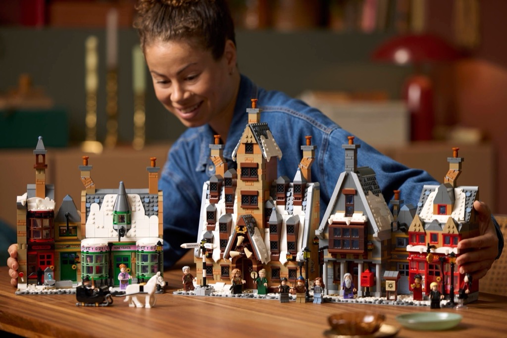 เลโก้ LEGO Exclusives Harry Potter 76457 Hogsmeade™ Village – Collectors' Edition