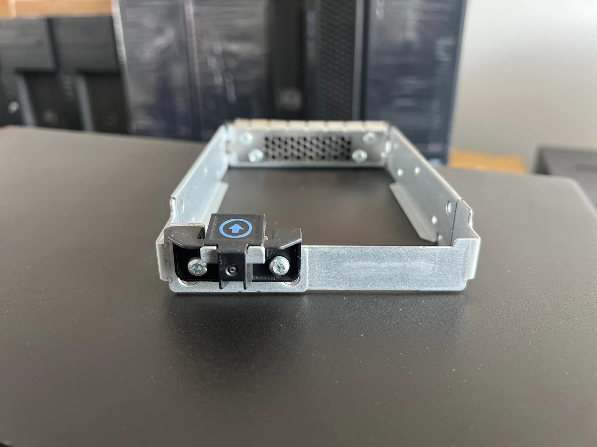 tray dell r420 r430 แบบ fix ขนาด 3.5 นิ้ว มือสองพร้อมใช้งาน