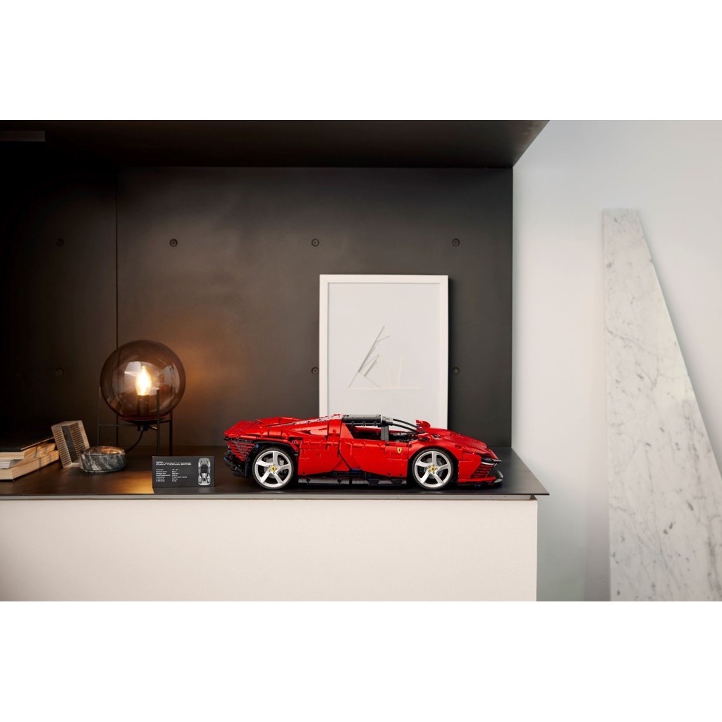 เลโก้ LEGO Exclusives Technic 42143 Ferrari Daytona SP3 (มีกล่องกระดาษตรงรุ่น)