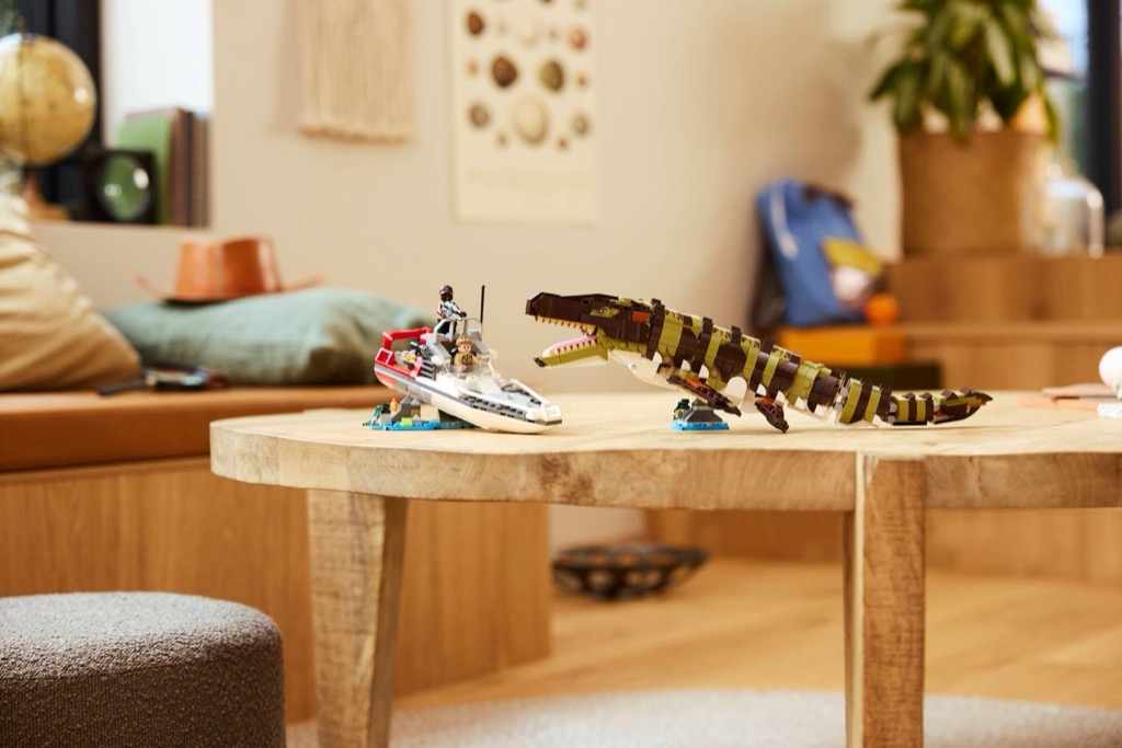 เลโก้ LEGO Jurassic World 76974 Brick-Built Mosasaurus Boat Mission