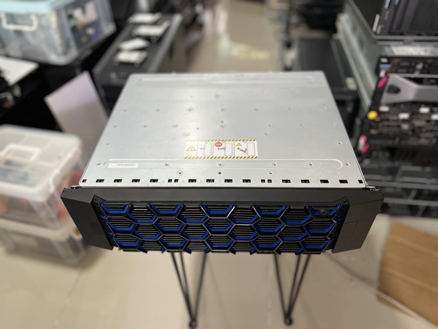 DELL EMC Unity D3123F 15-Bay 15 bay 3.5" 78TB อีเอ็มซีมือสองพร้อมใช้งาน