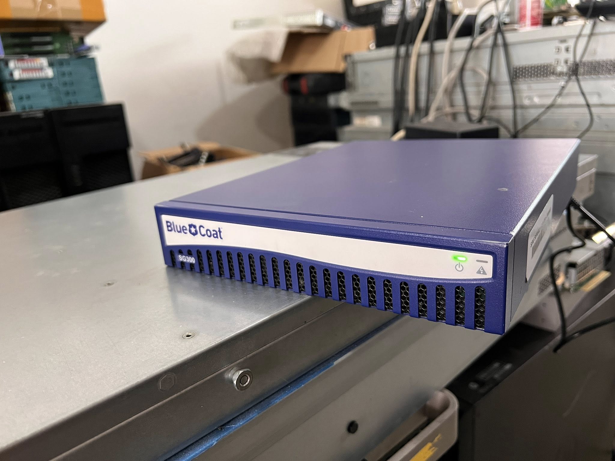 BLUE COAT SG300-25-PR Security appliance มือสอง