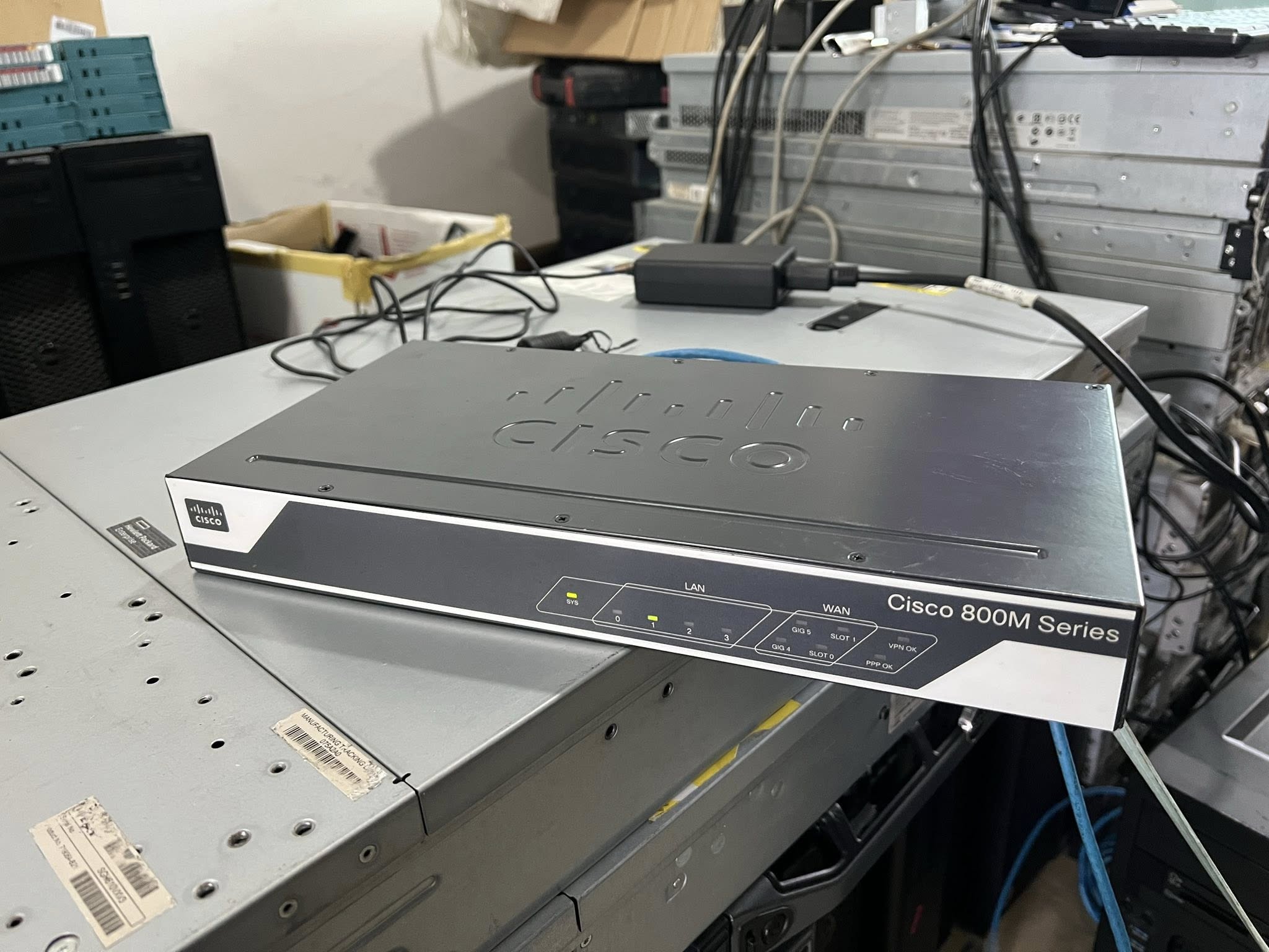 Cisco C841M-4X/K9 Gigabit 4port เร้าเตอร์ซิสโก้ใส่ซิมมือสองพร้อม