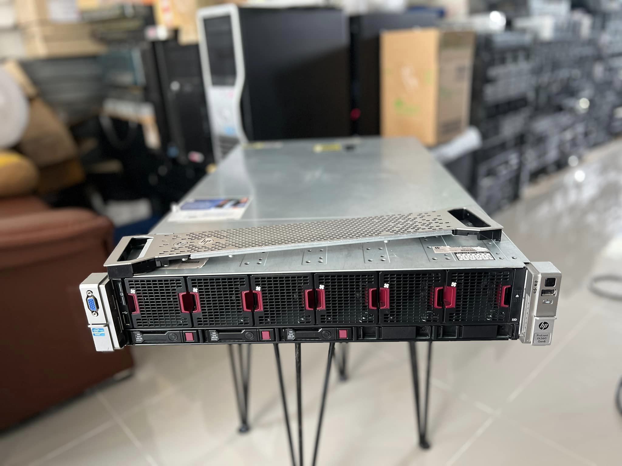 Server hp dl560 g8 4cpu ram 64gb 32Cores เซิร์ฟเวอร์มือสองพร้อมใช้งาน