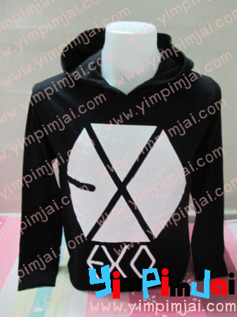 เสื้อกันหนาว EXO ลายใหญ่เต็มตัวไปเลยค่ะ