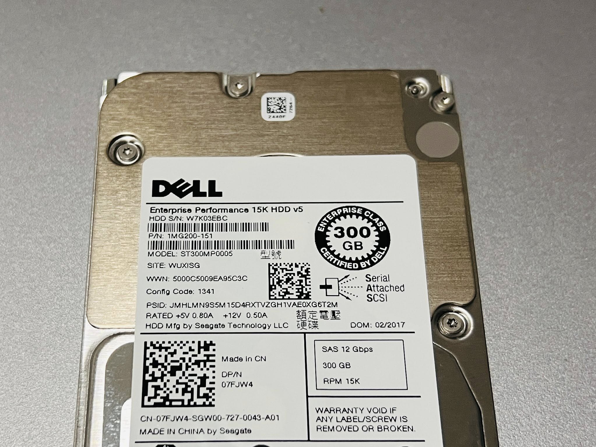 hdd sas 300gb 15k 12g enterprise class 2.5 นิ้ว ฮาร์ดดิสเดลแซทมือสองพร้อมใช้งาน