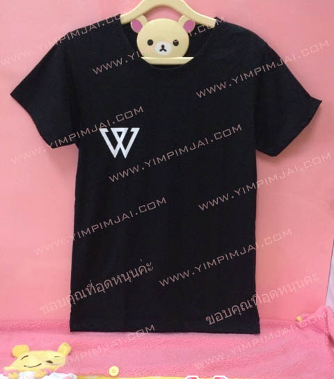 เสื้อยืด สีดำ แขนสั้น สกรีนตามสั่ง W 05 Winner