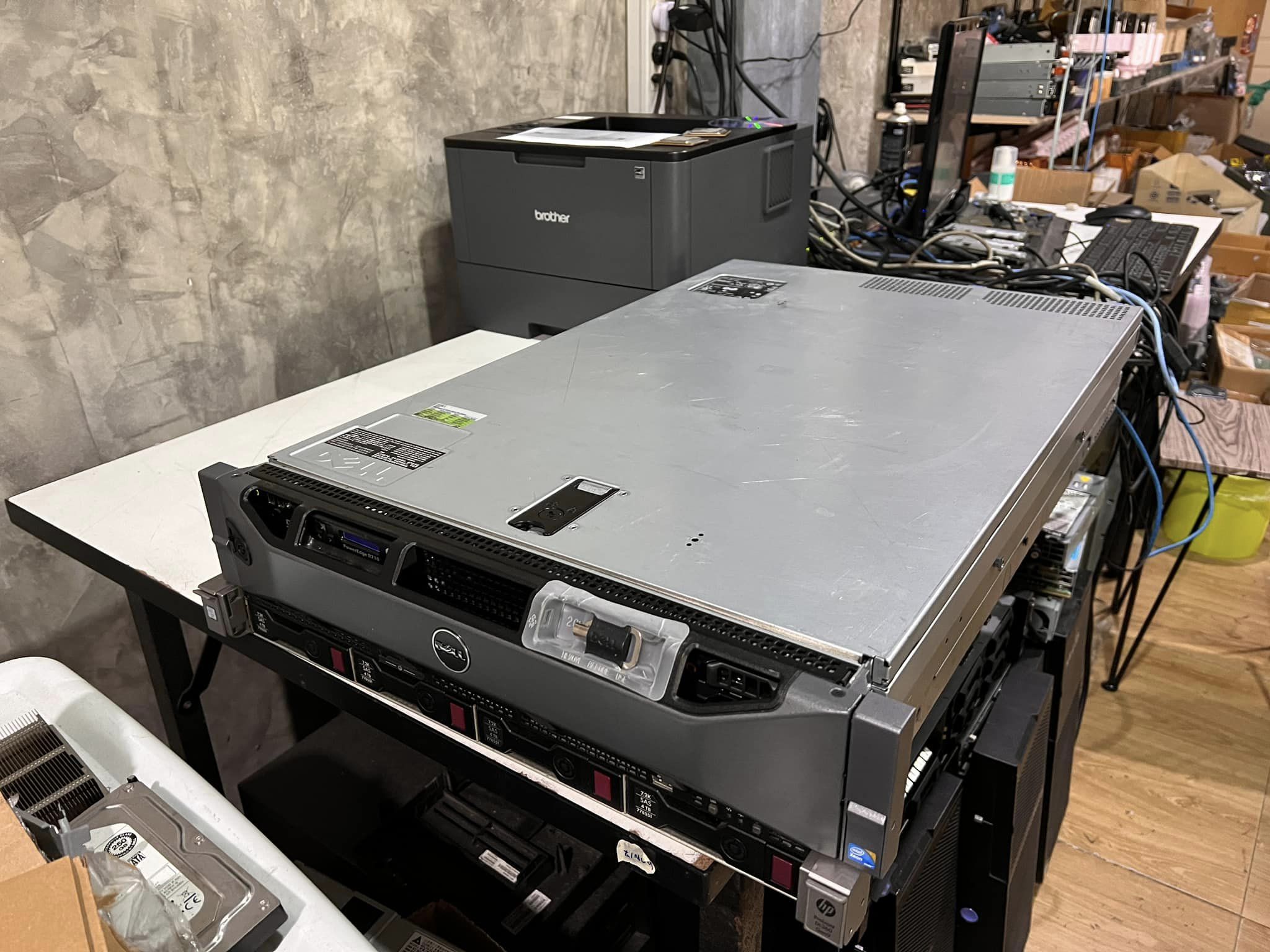 dell r710 2cpu ram 32 12cores เซิฟเวอร์มือสองพร้อมใช้งาน
