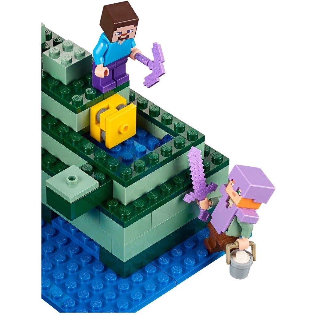 LEGO Minecraft 21136 The Ocean Monument (กล่องไม่สวย - Damaged Box)