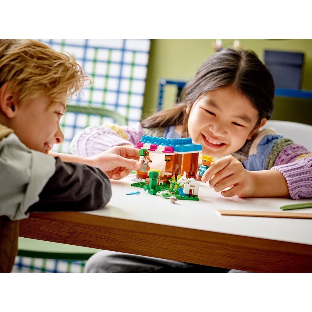 เลโก้ LEGO Minecraft 21184 The Bakery