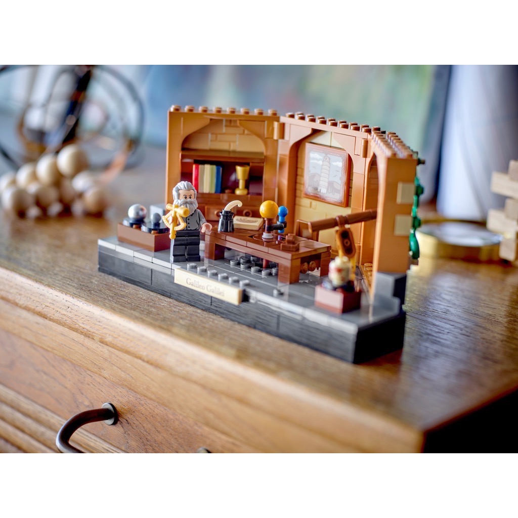 เลโก้ LEGO Exclusives 40595 Tribute to Galileo Galilei