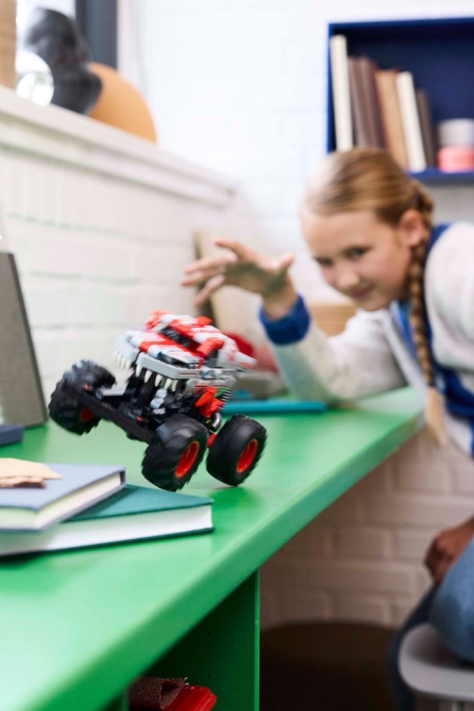 เลโก้ LEGO Technic 42200 Monster Jam ThunderROARus Pull-Back