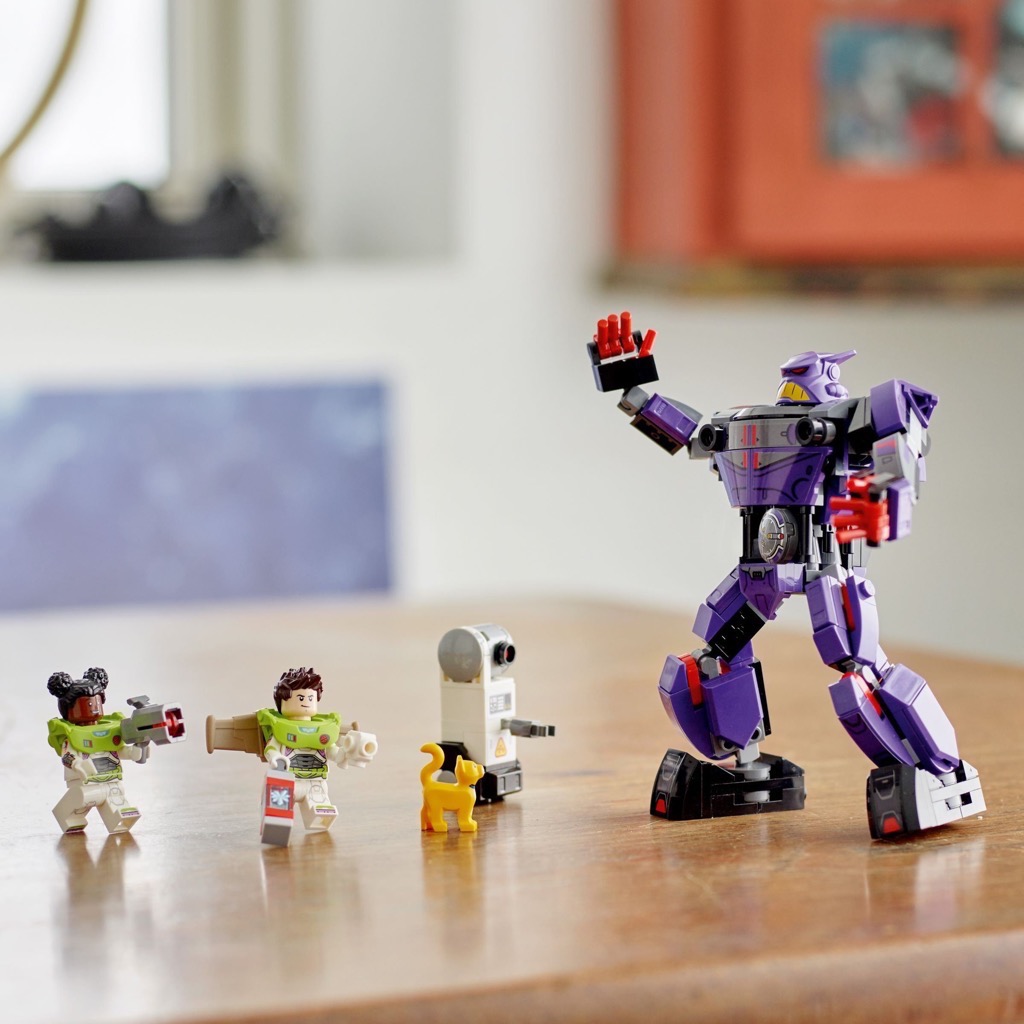 เลโก้ LEGO Disney 76831 Lightyear - Zurg Battle