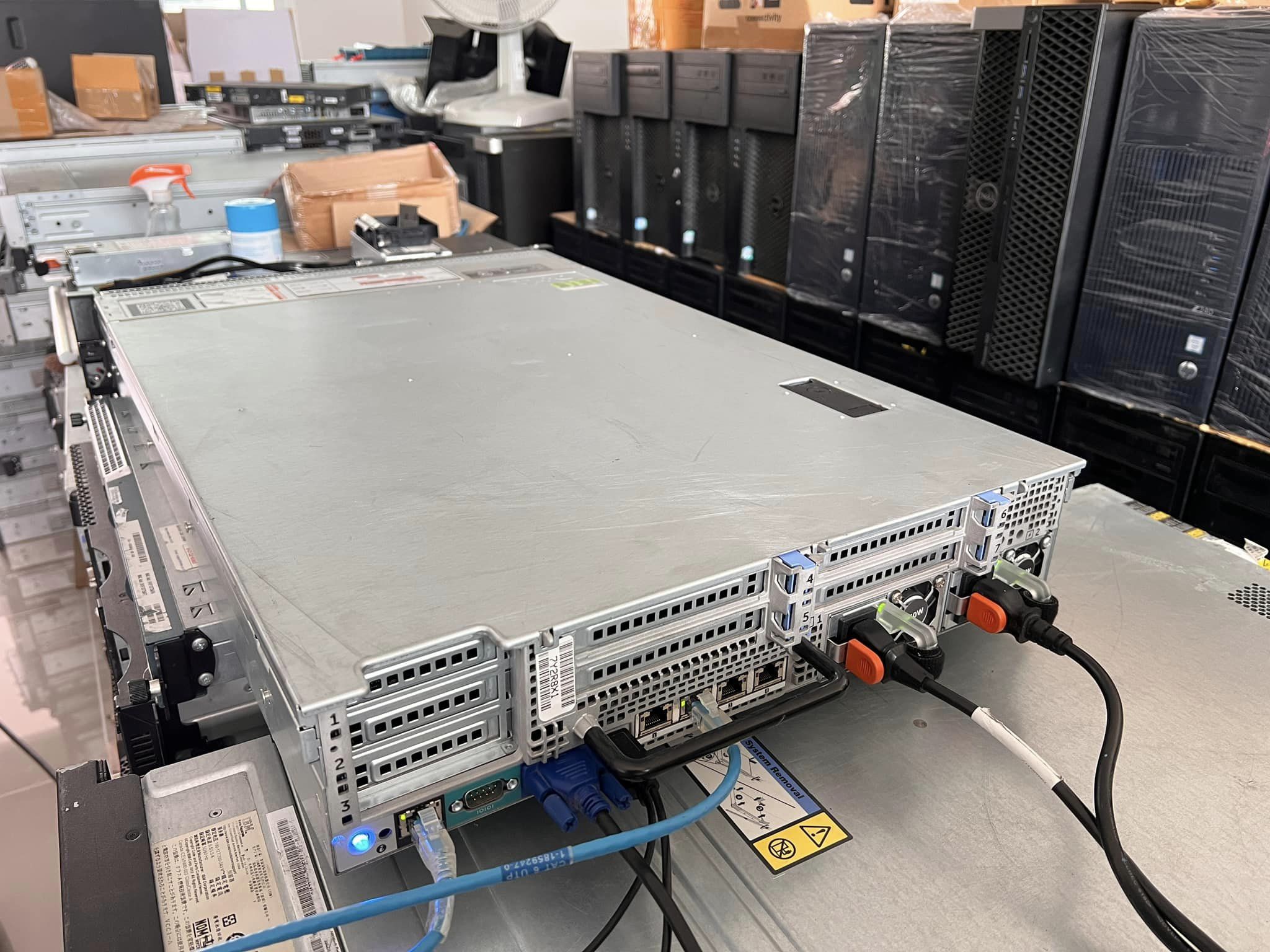 dell r720 2cpu 64gb 24cores เซิฟเวอร์มือสองพร้อมใช้งาน