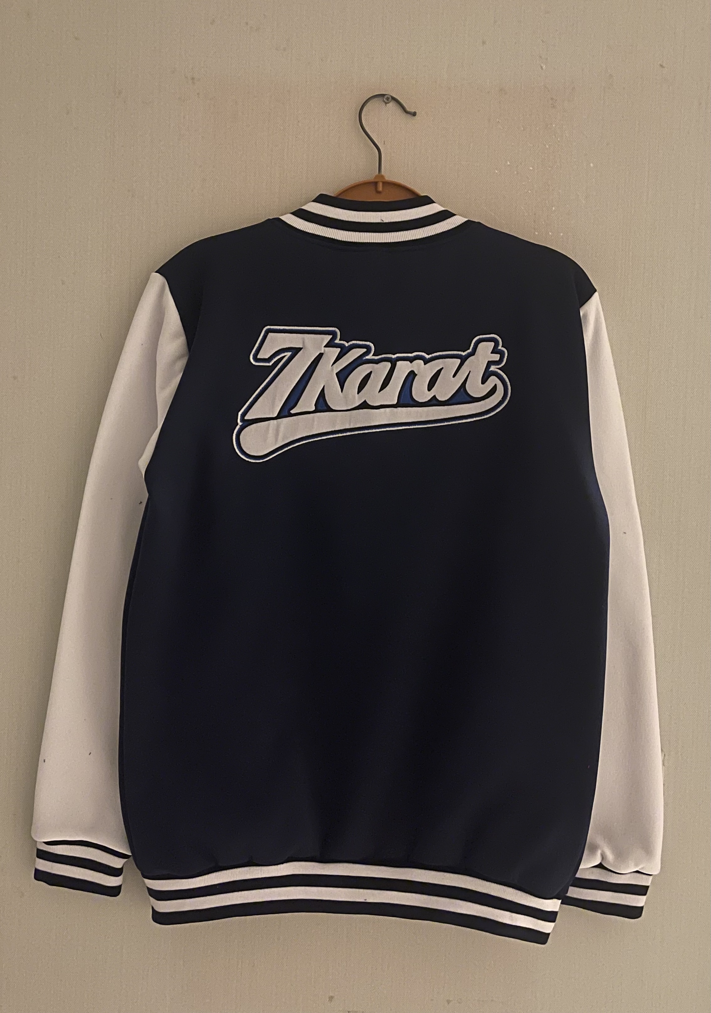 เสื้อรุ่นโรงเรียนบุรีรัมย์ 7karat