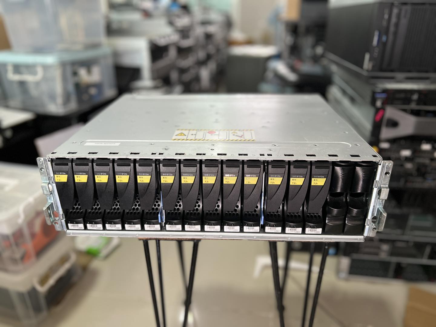 DELL EMC Unity D3123F 15-Bay 15 bay 3.5" 78TB อีเอ็มซีมือสองพร้อมใช้งาน