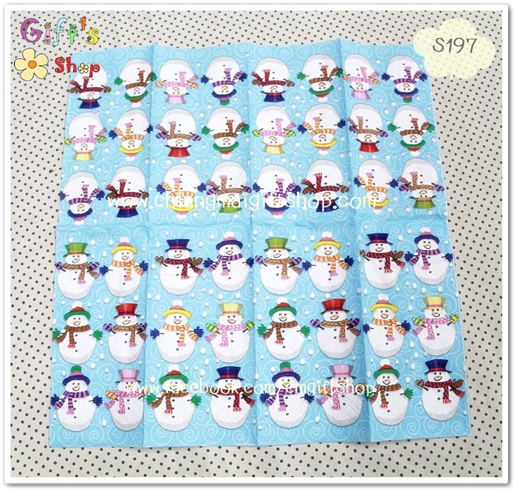 กระดาษแนปกิ้น ลายตุ๊กตาหิมะใส่หมวกแบบต่างๆ พื้นหลังสีฟ้า