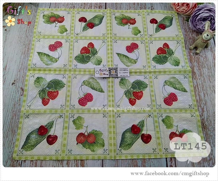 กระดาษแนปกิ้นยุโรป, ลายเบอร์รี่รวม, ลายผลไม้รวม, ลายสตรอเบอร์รี่, ลายราสเบอร์รี่, ลายเชอรี่, ลายเบอร์รี่, ลายผลไม้สีแดง, ลายผลไม้สีแดงในช่องสี่เหลี่ยมสี่ช่อง, พื้นหลังสีครีม, ขอบตารางสีเขียวอ่อน, ลายผลไม้