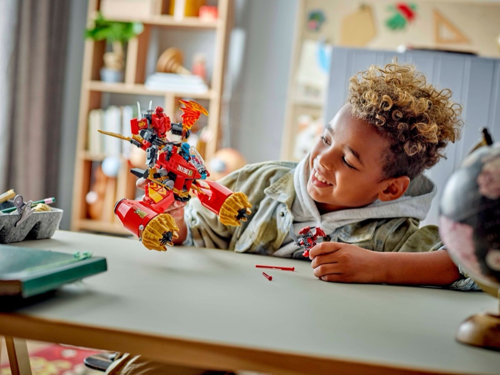 เลโก้ LEGO Ninjago 71830 Kai's Mech Storm Rider