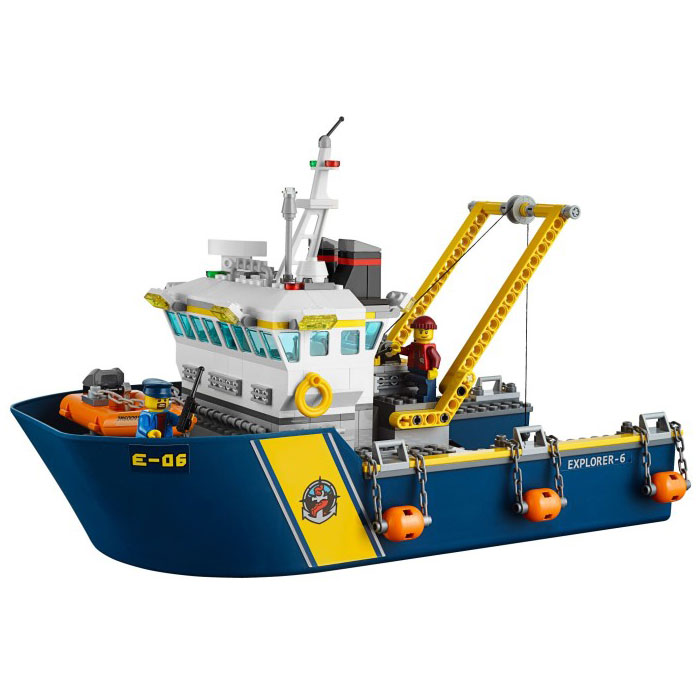 LEGO City 60095 Deep Sea Exploration Vessel (Damaged Box)