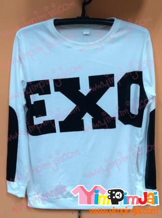เสื้อแขนยาว exo sbs งาน gayo สีขาว เลือกชื่อเมนด้านหลังได้ค่ะ ด้านหน้าและแขนสกรีนเหมือนศิลปินใส่เป๊ะค่ะ มีเนื้อผ้าคอตตอนกับผ้ากันหนาวคะ พร้อมส่ง!!