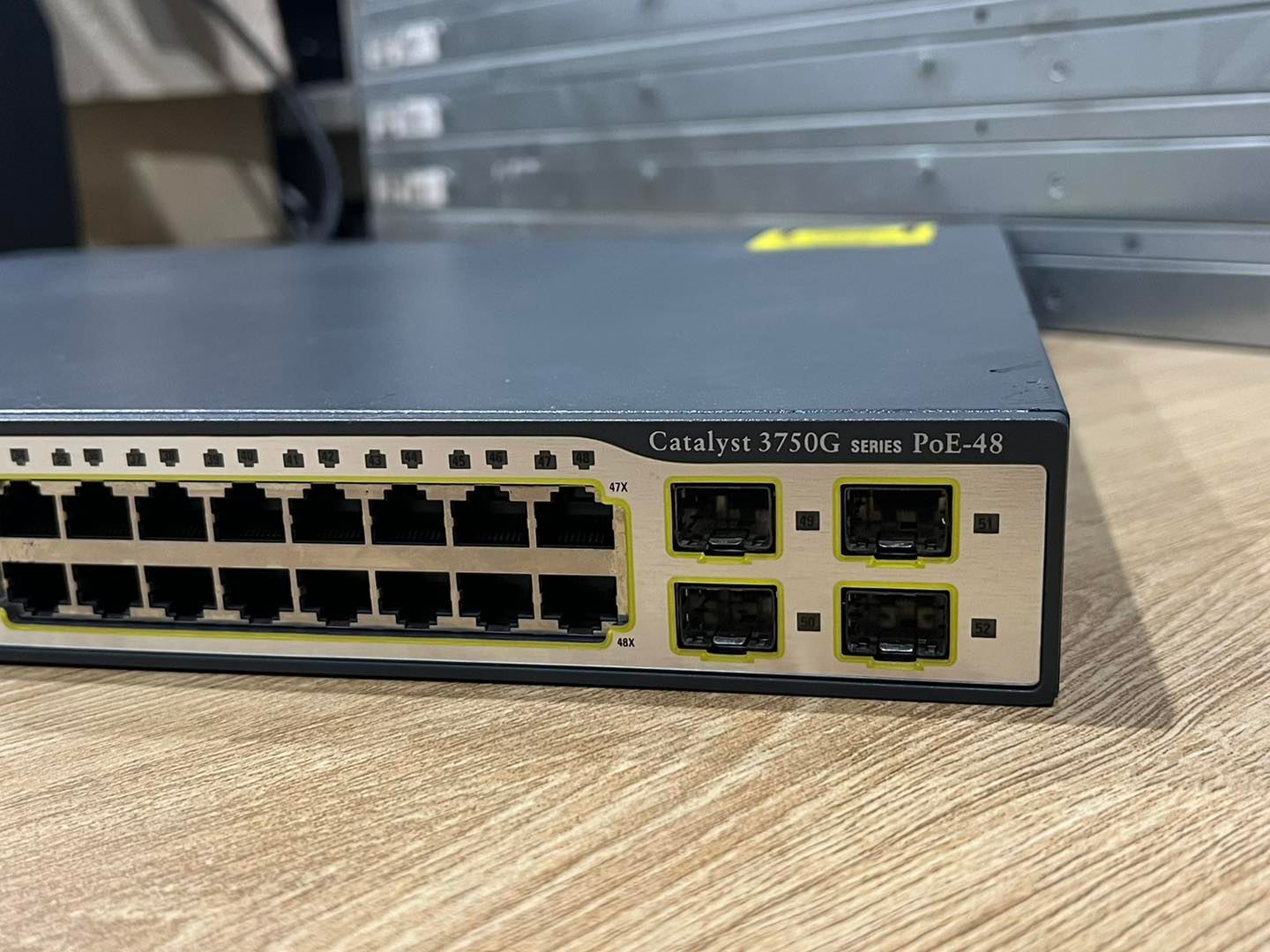 Cisco 3750G 48PoE switch มือสองพร้อมใช้งาน