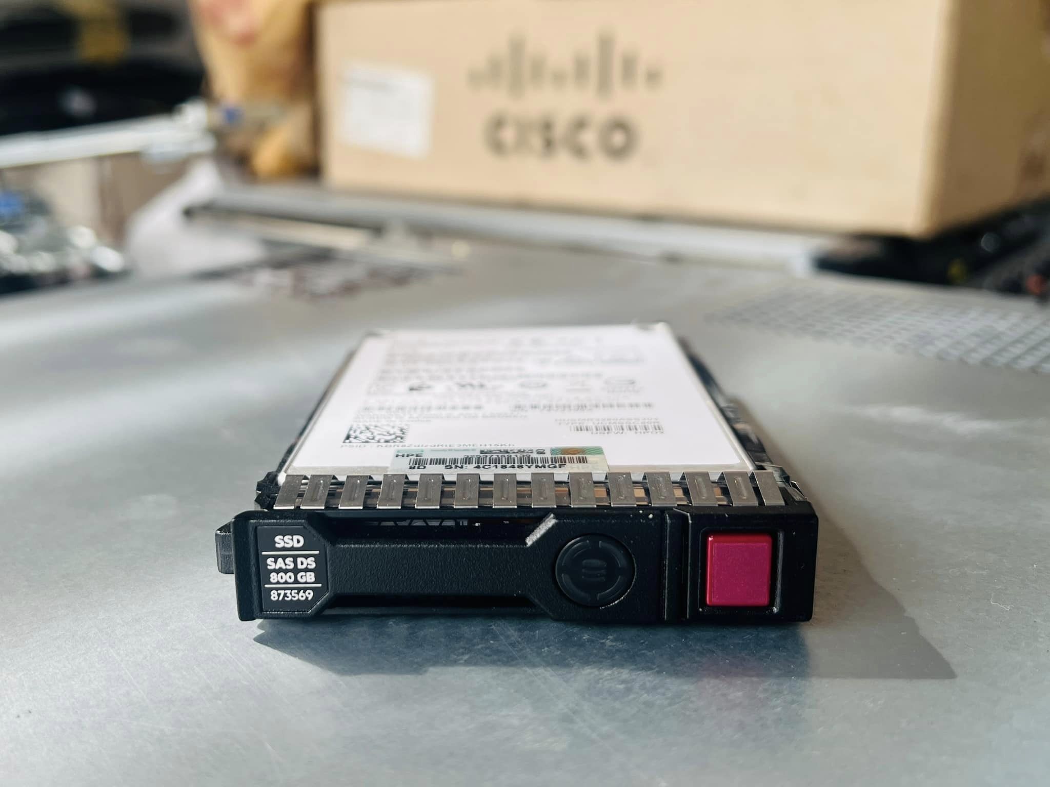 SSD SAS 800gb 12Gbps HPE ฮาร์ดดิสเซิฟเวอร์เอสเอสดีมือสองพร้อมใช้งาน