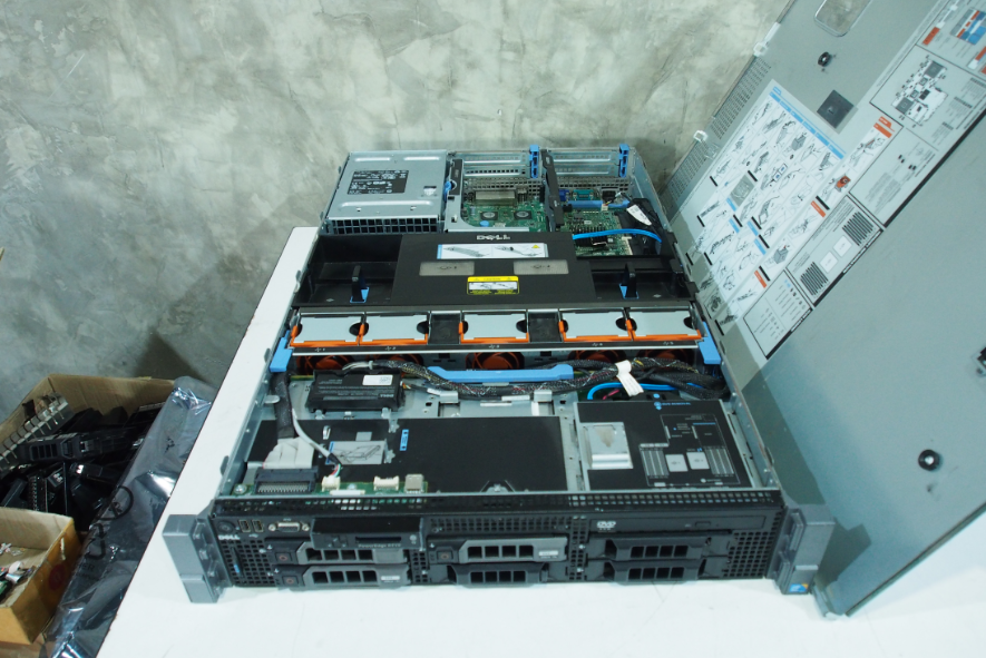 Server Dell R710 มือ 2 พร้อมใช้งาน