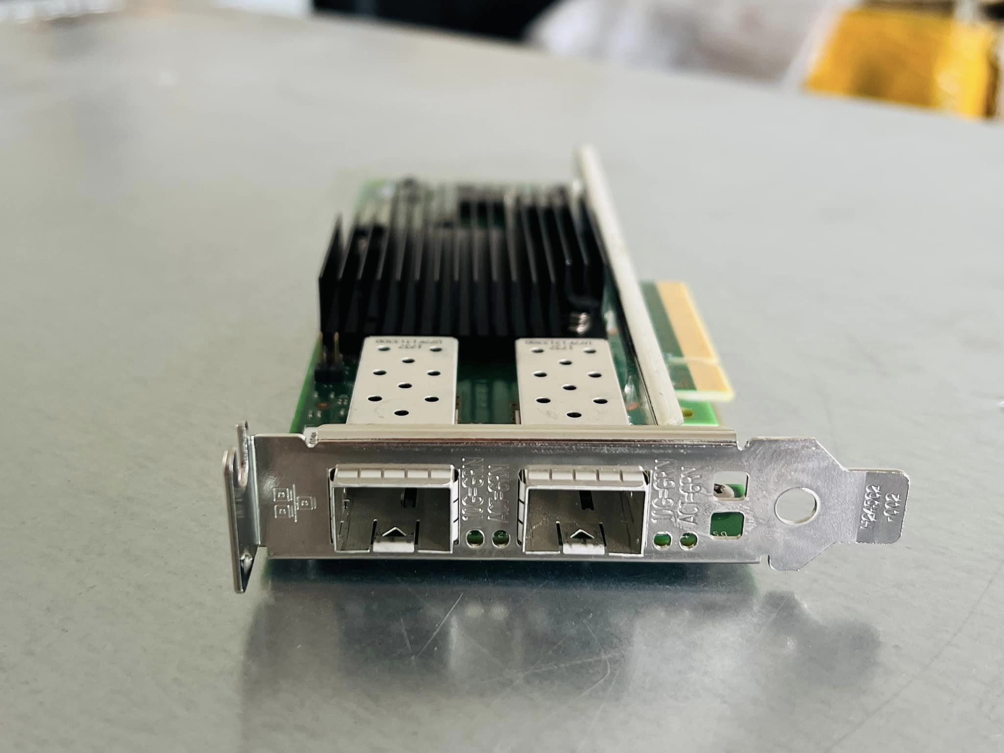 การ์ด Fiber SFP 10G Intel X710-DA2 Dell 05N7Y5 แบบขาสั้นมือสองพร้อมใช้งาน