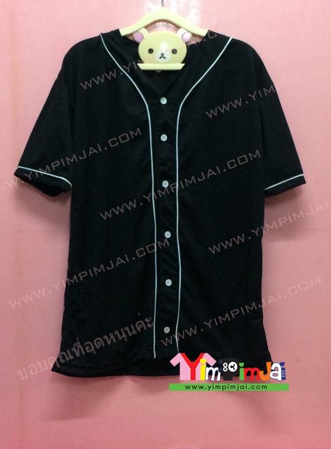 เสื้อยืด สีดำ แขนสั้น สกรีนตามสั่ง ลายกระดุม
