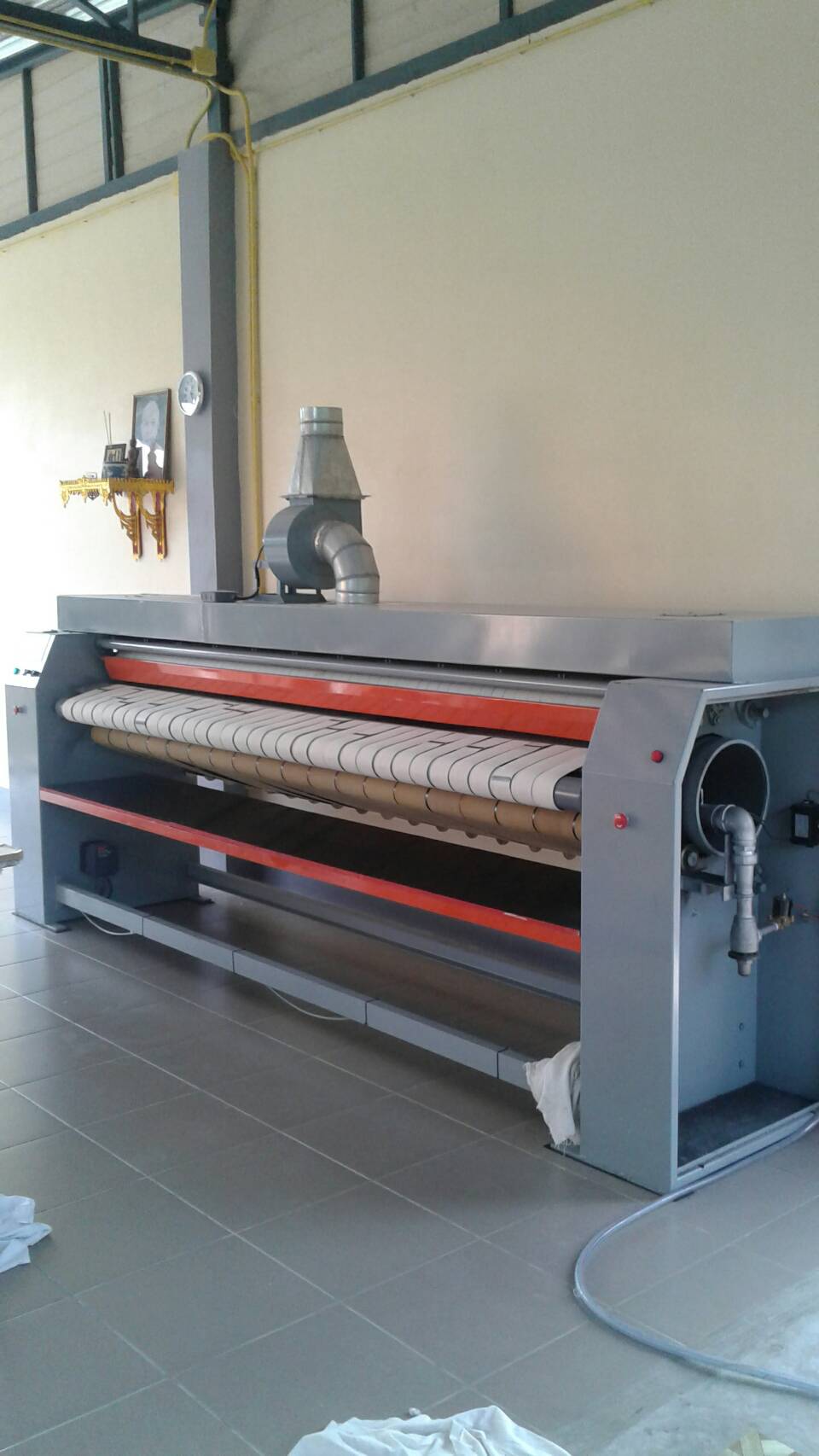 เครื่องรีดผ้า อุตสาหกรรม