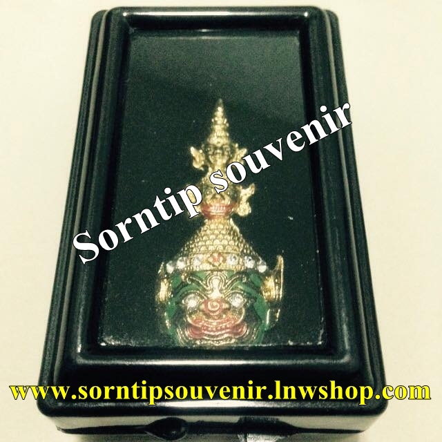 เข็มกลัดลายหัวโขน