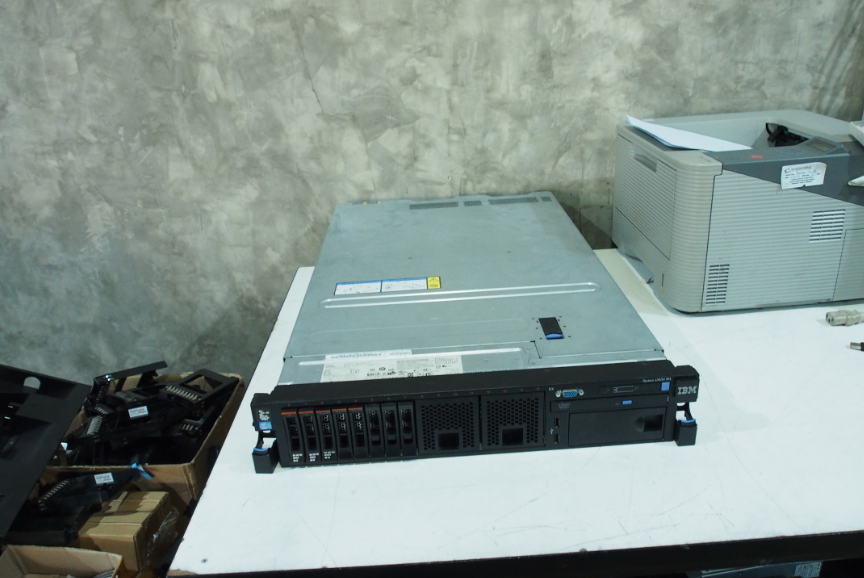 IBM X3650 M4 32gb 2cpu server มือสองพร้อมใช้งาน