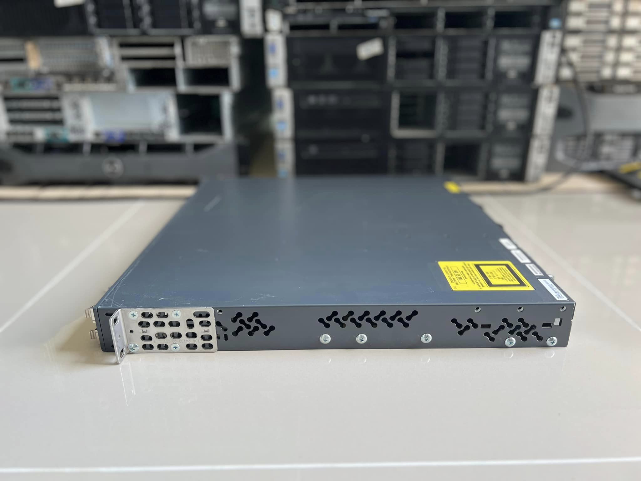 Cisco 3750E 24TD E uplink 10G สวิทมือสองพร้อมใช้งาน