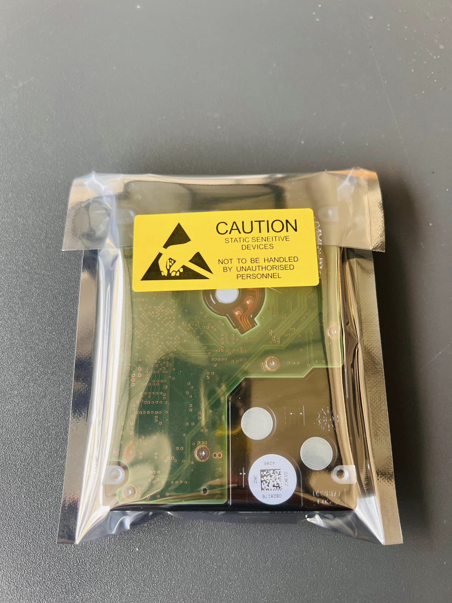 hdd sas 1.2tb 10k 6gbps HGST ฮาร์ดดิสเซิฟเวอร์มือสองพร้อมใช้งาน