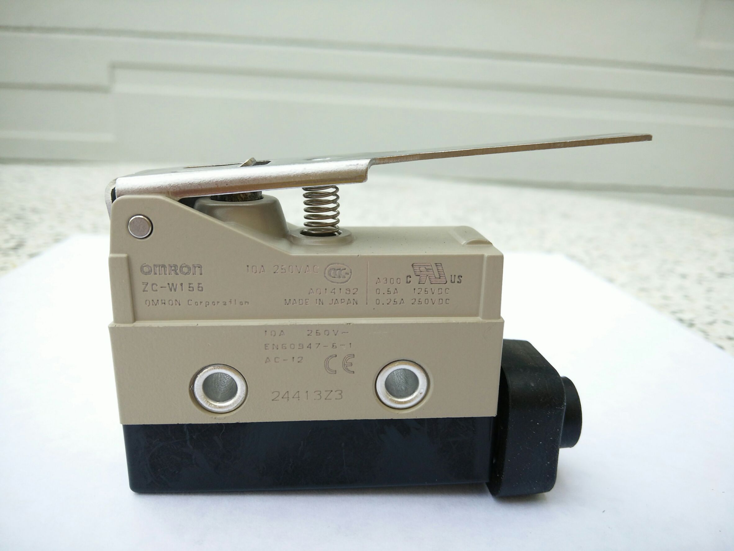 Limit Switch ZC-W155