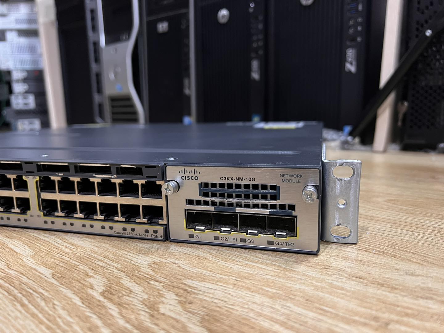 Cisco 3750X 48port PoE gigabit sfp 10g มือสองพร้อมใช้งาน