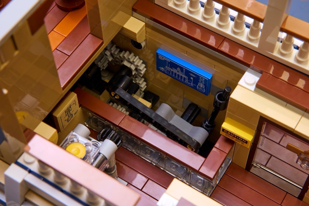 เลโก้ LEGO Exclusives 21356 River Steamboat