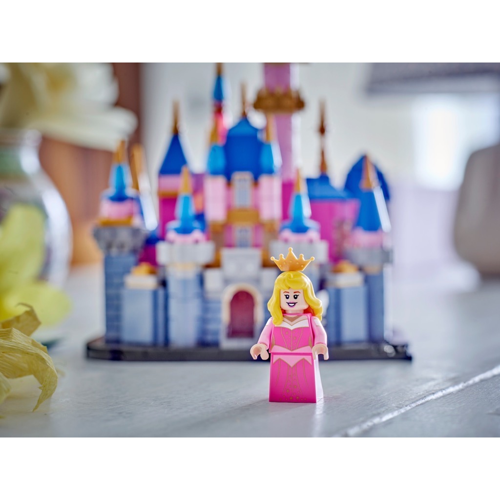 เลโก้ LEGO Exclusives 40720 Mini Disney Sleeping Beauty Castle