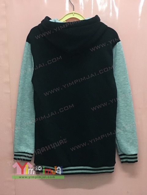 เสื้อแจ็คเก็ตเบสบอลแบบมีซิป สีกรมเทา สีดำขาว