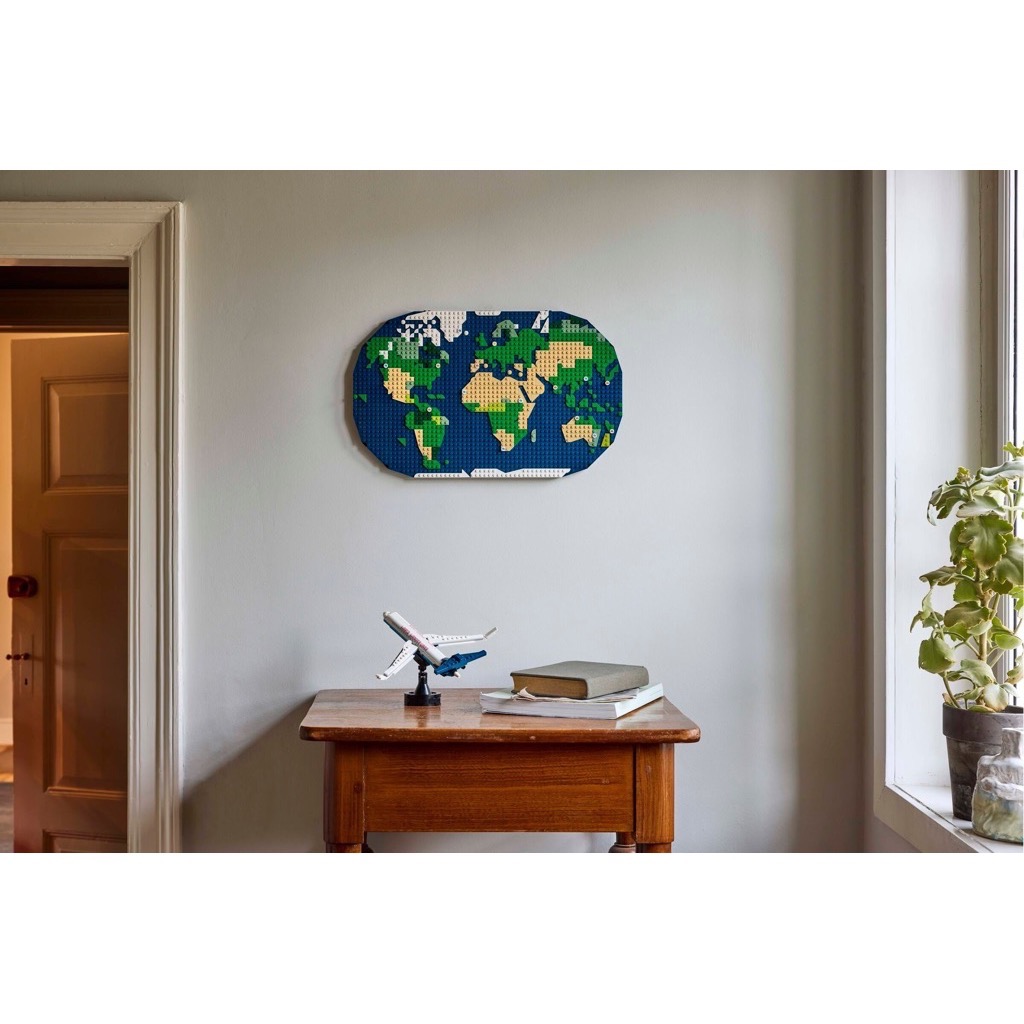 เลโก้ LEGO Exclusives 41838 Travel Moments (มีกล่องน้ำตาลตรงรุ่น)